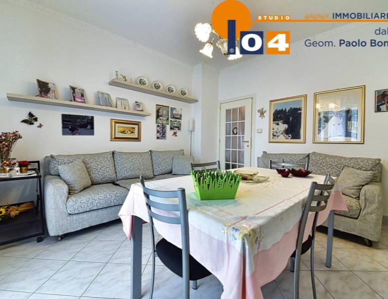 appartamento in vendita a Carate Brianza