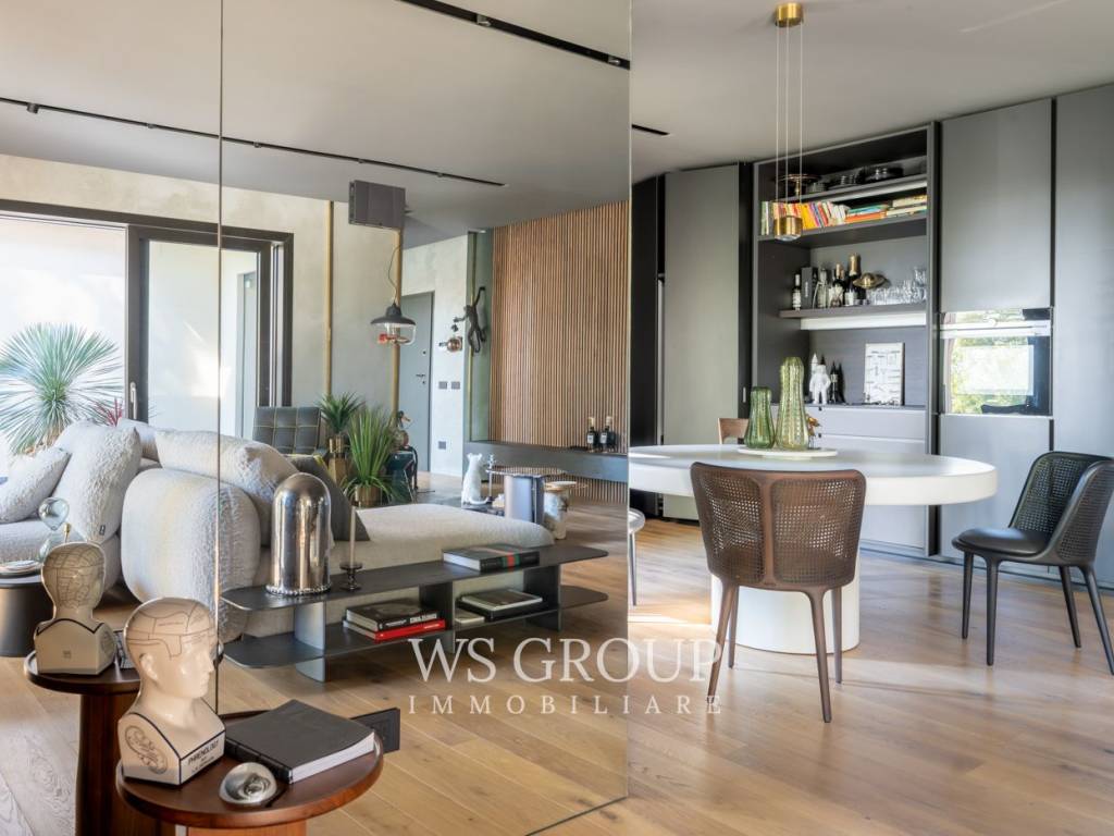 appartamento in vendita a Carate Brianza
