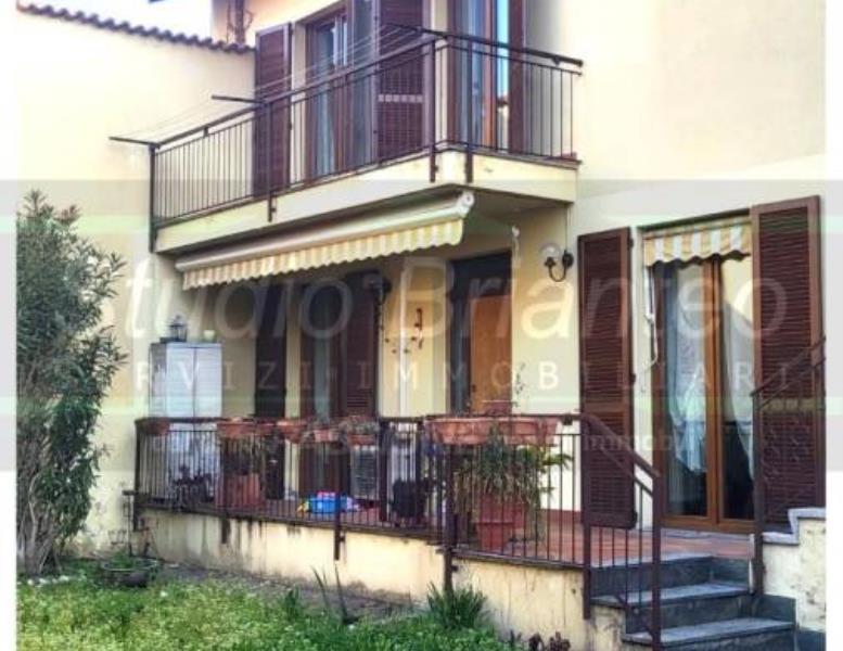 casa indipendente in vendita a Carate Brianza