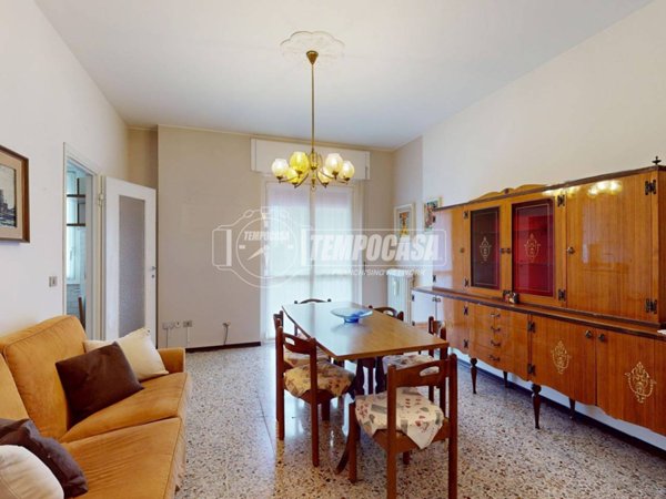 appartamento in vendita a Carate Brianza