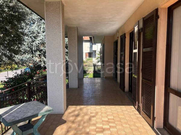 appartamento in vendita a Carate Brianza