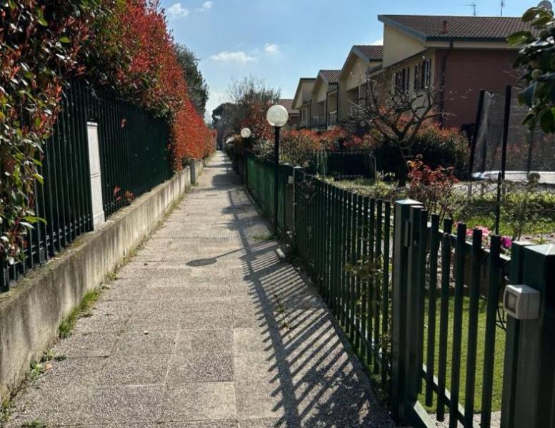 casa indipendente in vendita a Carate Brianza