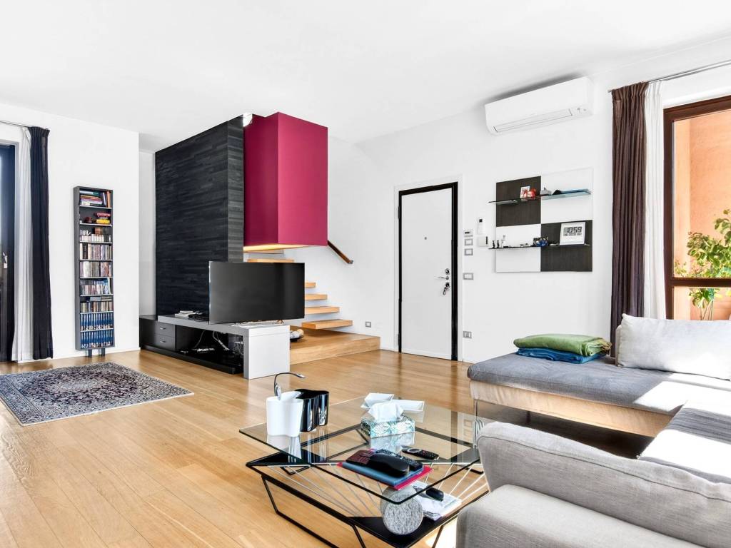 appartamento in vendita a Carate Brianza