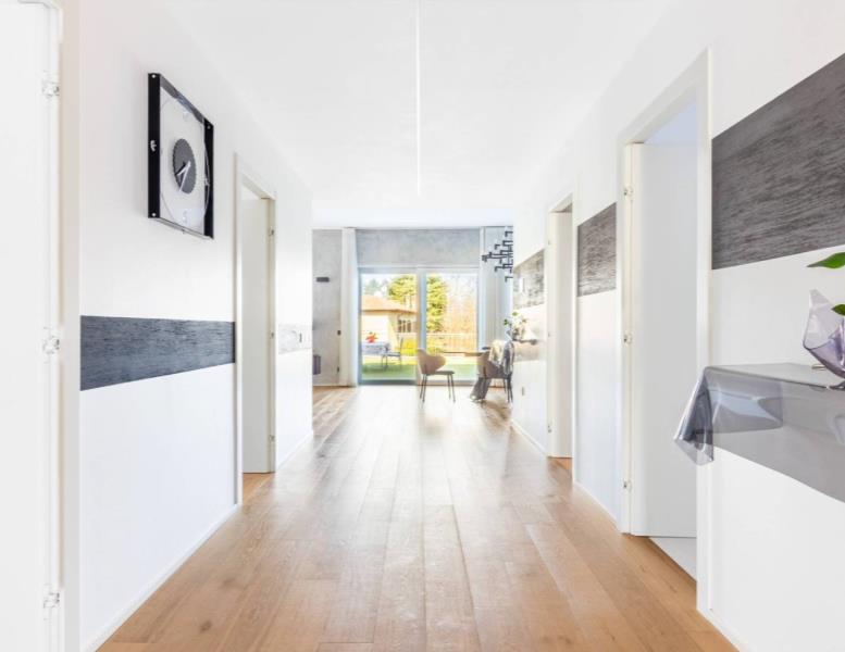 casa indipendente in vendita a Carate Brianza in zona Agliate