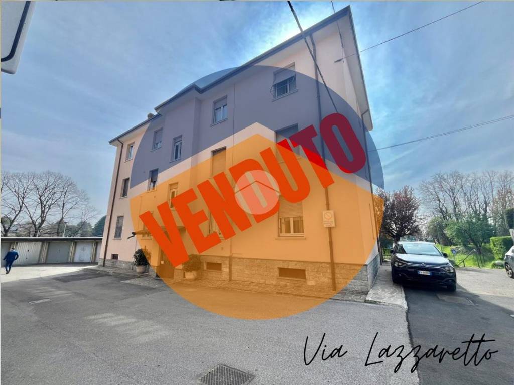 appartamento in vendita a Carate Brianza