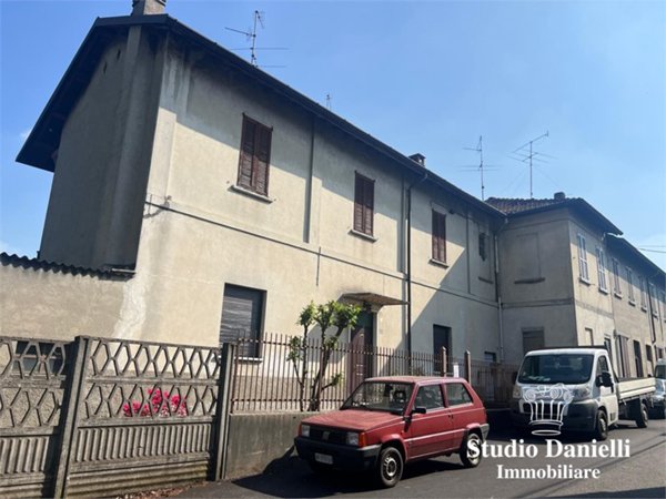 casa indipendente in vendita a Carate Brianza
