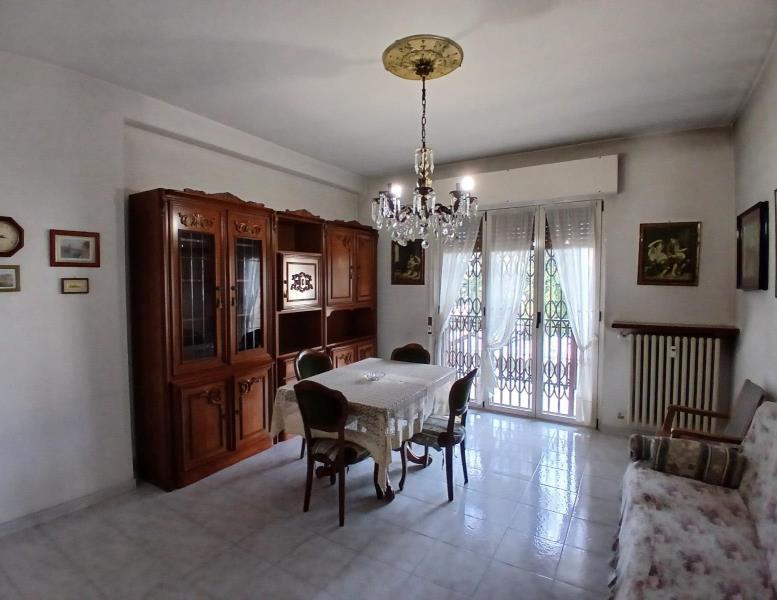 appartamento in vendita a Carate Brianza