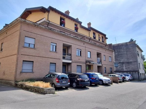 appartamento in vendita a Carate Brianza