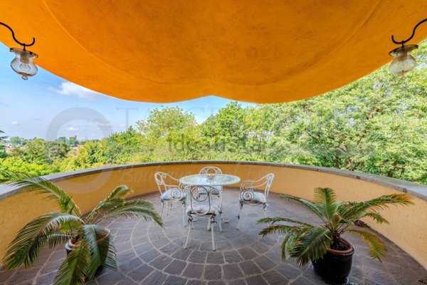 casa indipendente in vendita a Carate Brianza