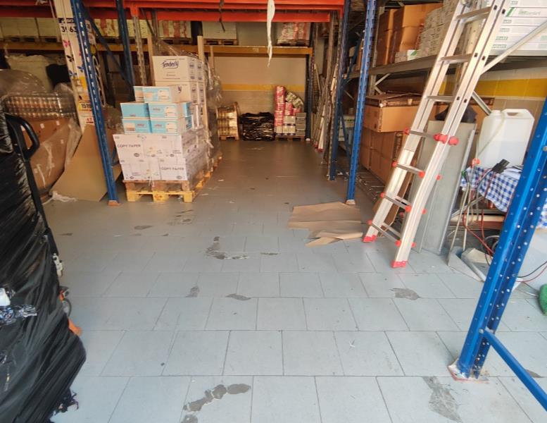ufficio in vendita a Carate Brianza in zona Agliate