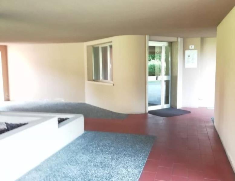 appartamento in vendita a Carate Brianza in zona Costa Lambro