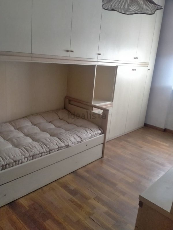 appartamento in vendita a Carate Brianza in zona Agliate