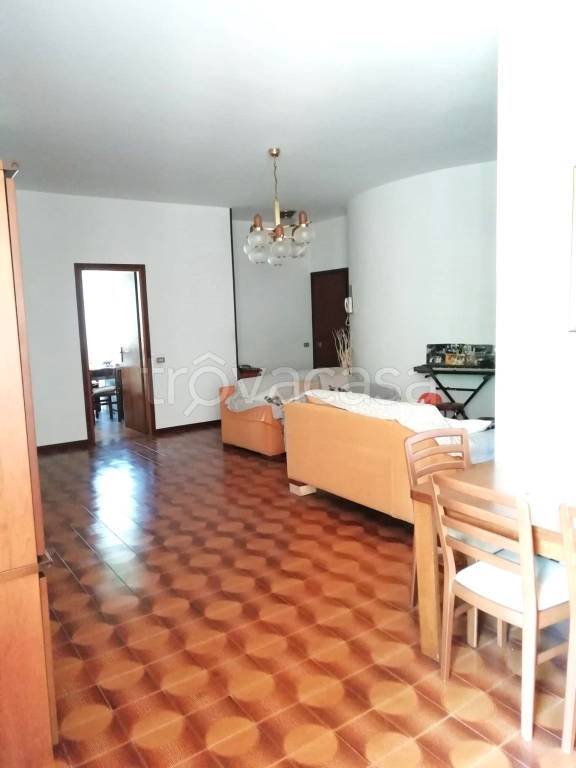 appartamento in vendita a Carate Brianza