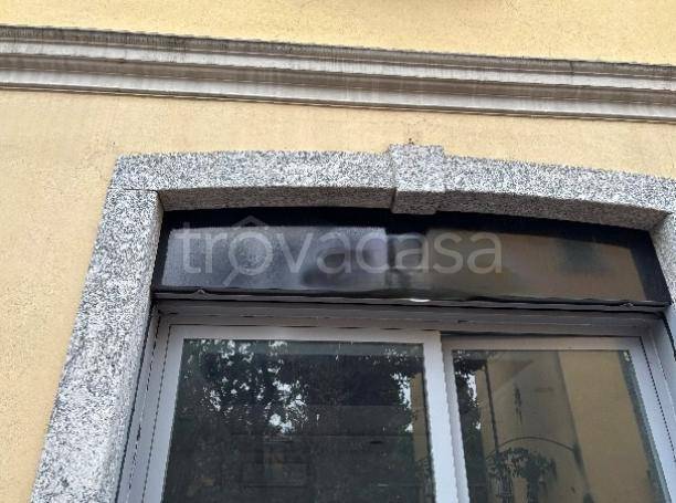 appartamento in vendita a Carate Brianza in zona Costa Lambro