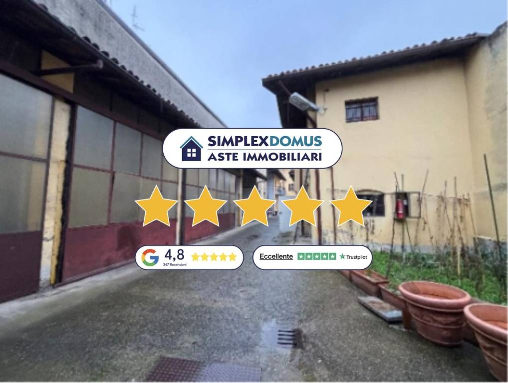 casa indipendente in vendita a Carate Brianza in zona Agliate