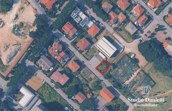 casa indipendente in vendita a Carate Brianza in zona Costa Lambro