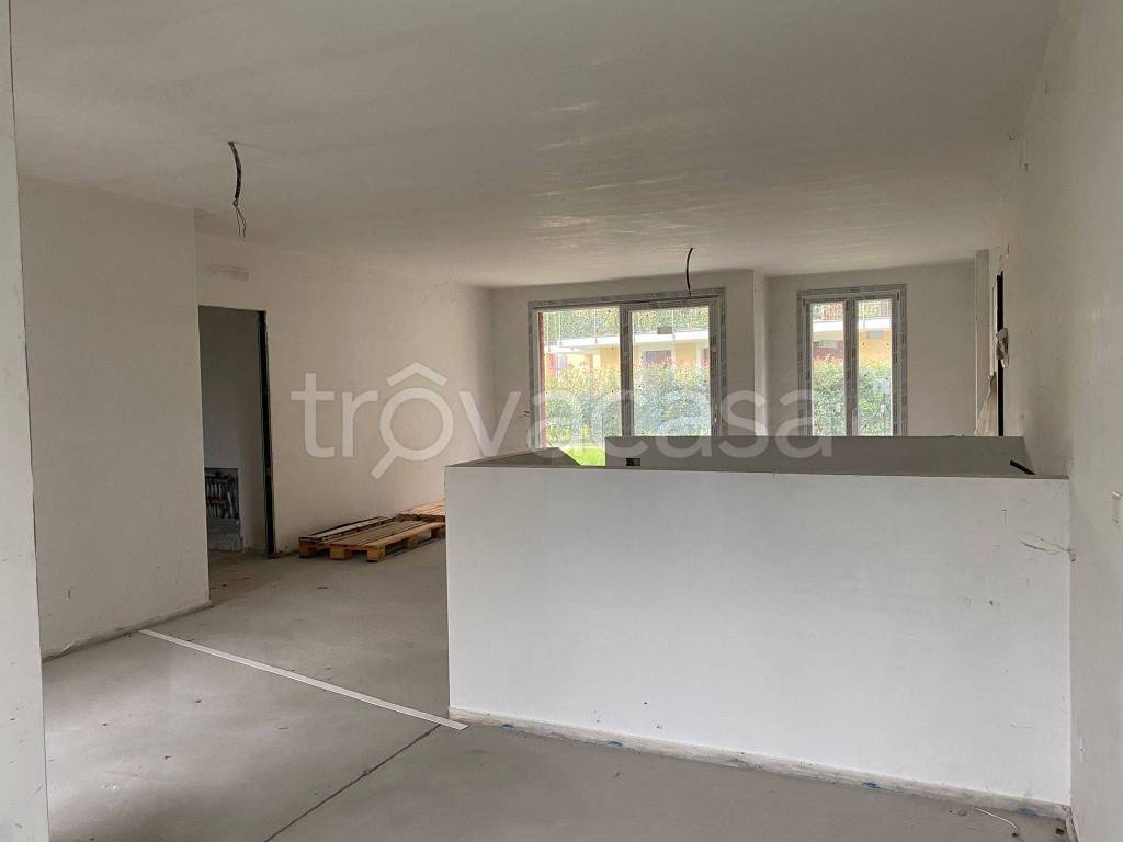 appartamento in vendita a Carnate