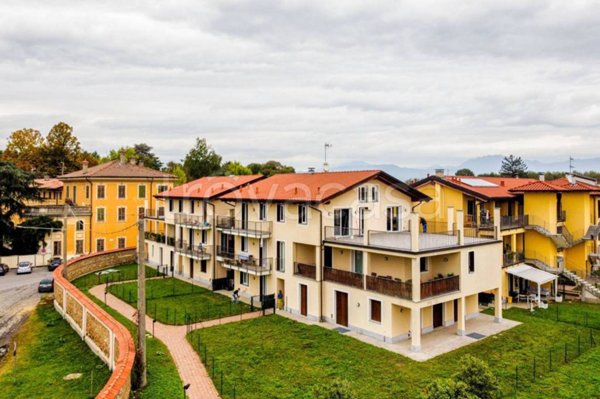appartamento in vendita a Carnate