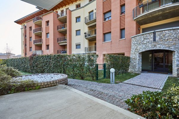 appartamento in vendita a Carnate