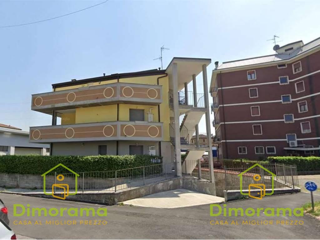 appartamento in vendita a Carnate