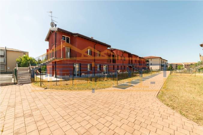appartamento in vendita a Carnate
