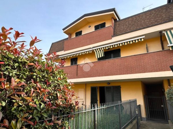 appartamento in vendita a Carnate