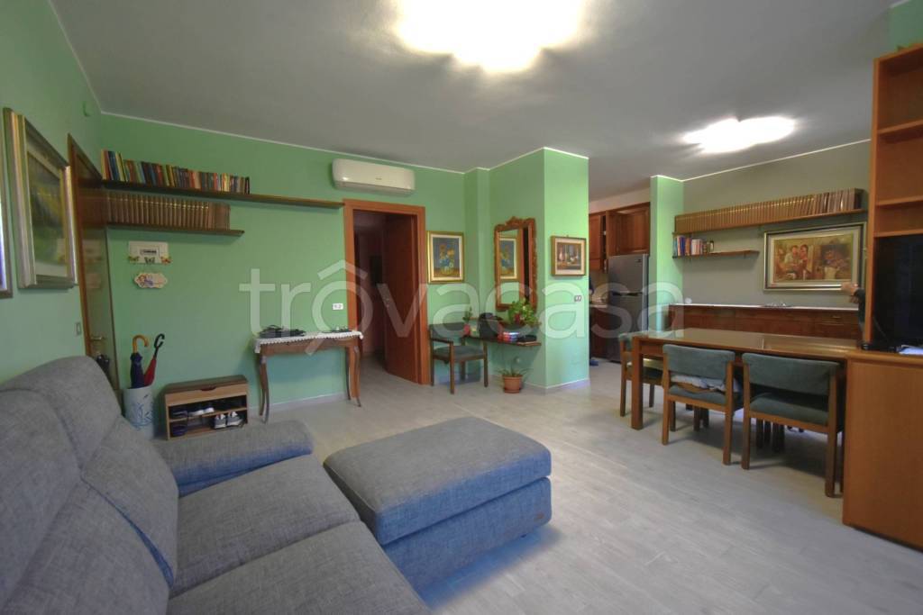 appartamento in vendita a Carnate
