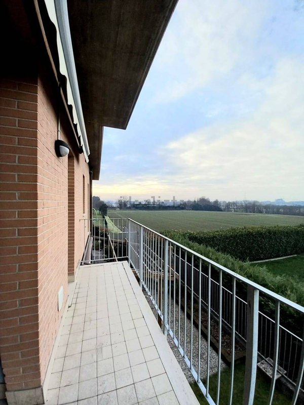 appartamento in vendita a Carnate