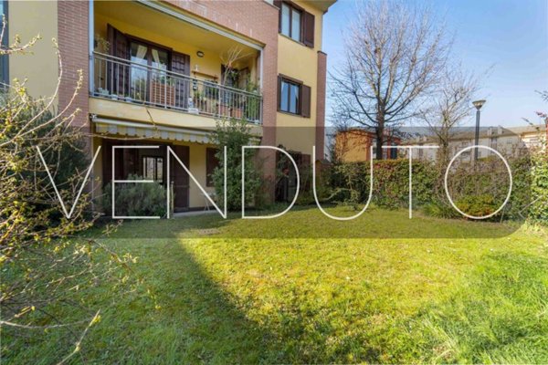 appartamento in vendita a Carnate