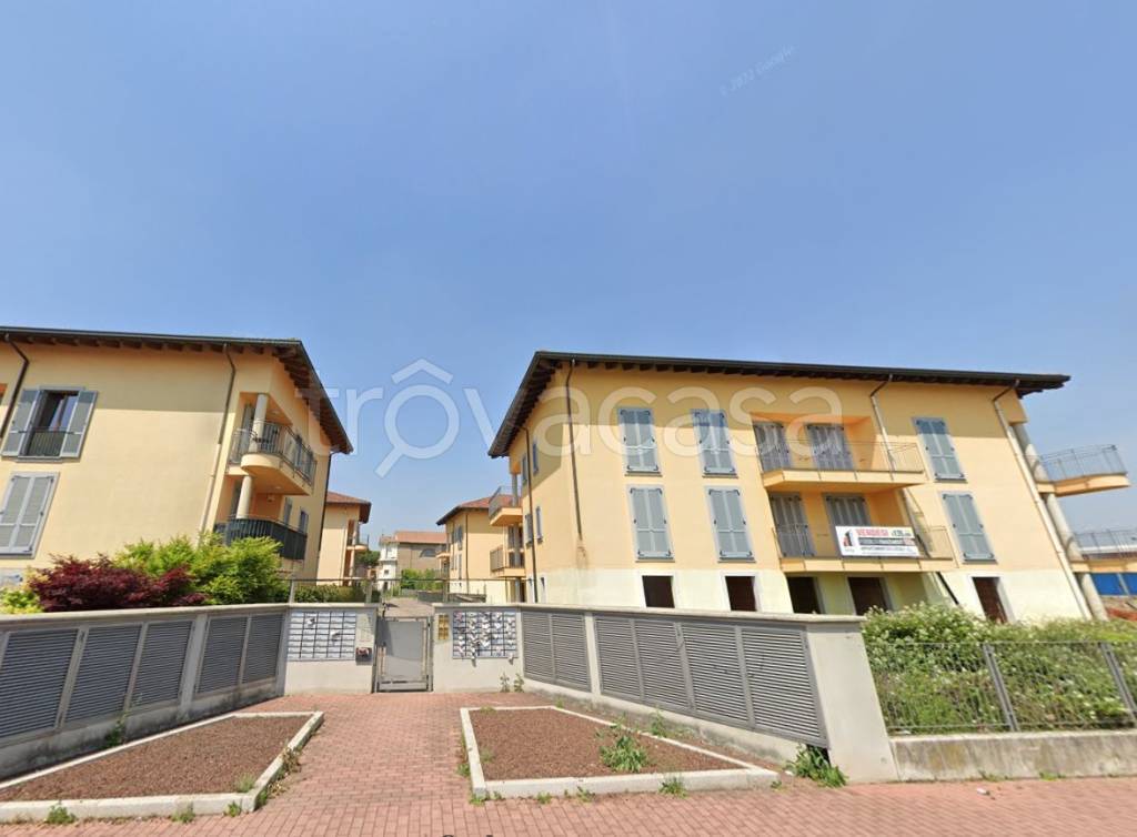 appartamento in vendita a Carnate