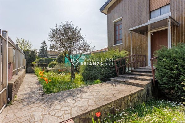 casa indipendente in vendita a Carnate