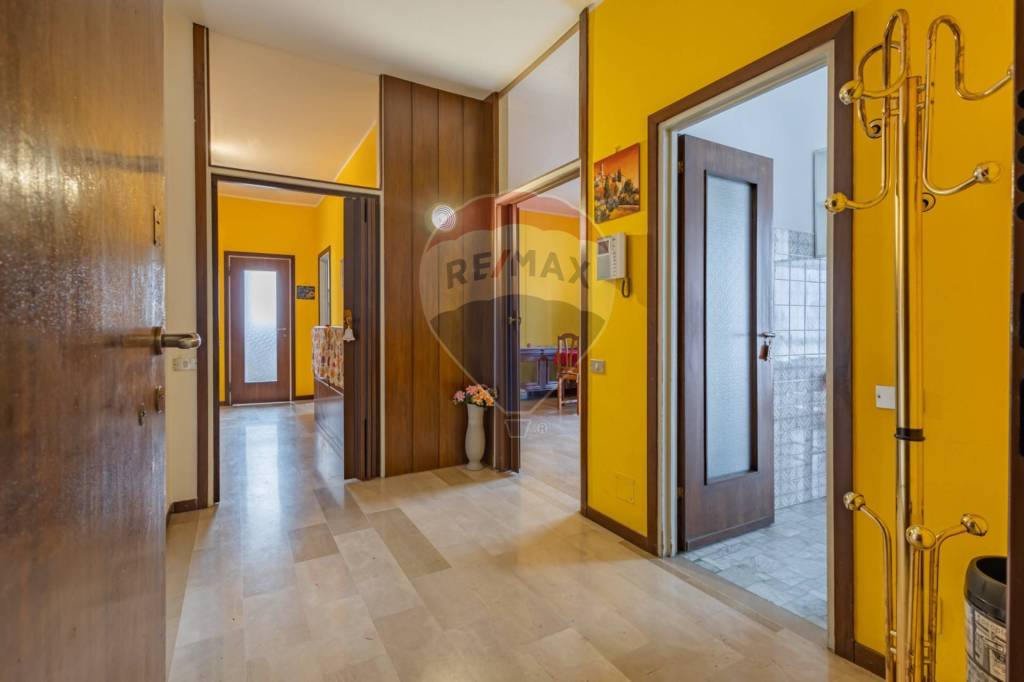 appartamento in vendita a Carnate