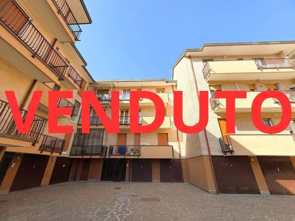 appartamento in vendita a Carnate