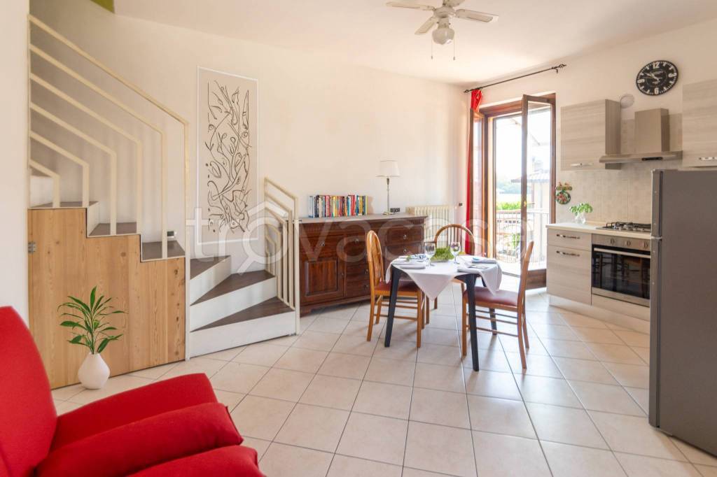appartamento in vendita a Carnate