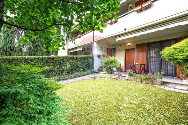 casa indipendente in vendita a Carnate