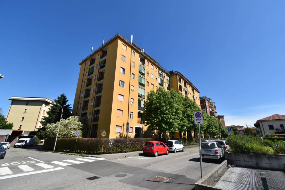 appartamento in vendita a Carnate
