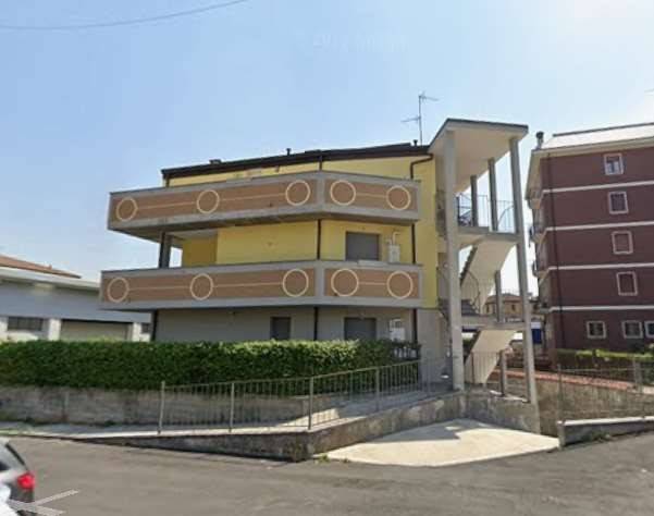 appartamento in vendita a Carnate