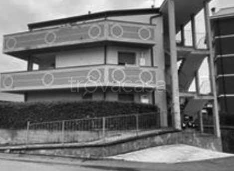 appartamento in vendita a Carnate