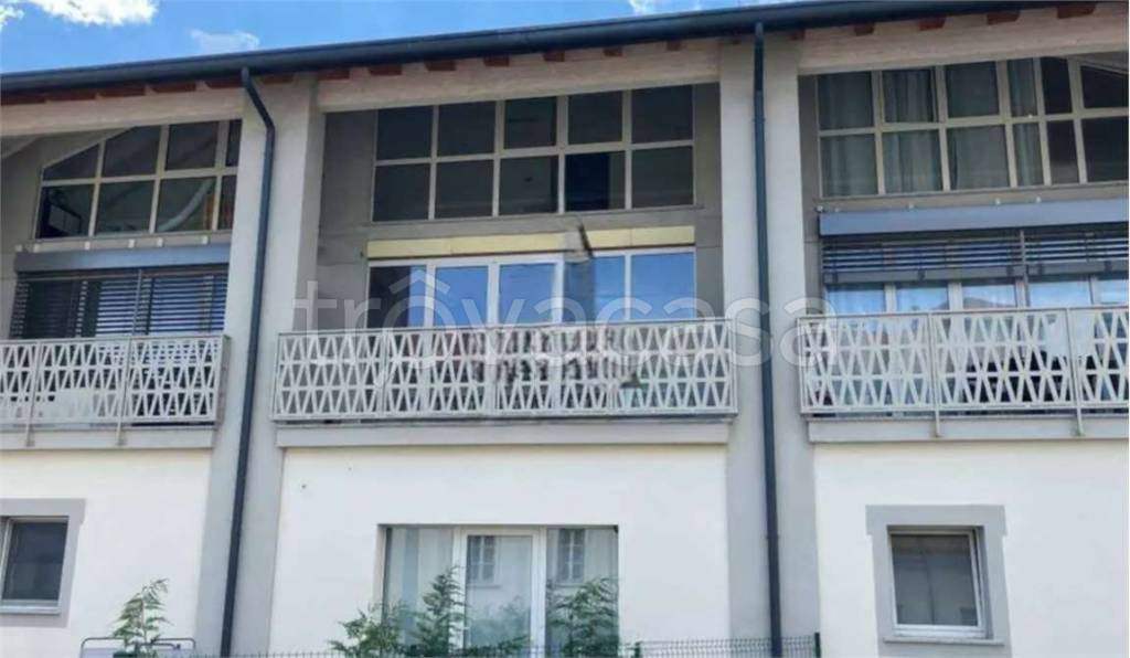 appartamento in vendita a Carnate