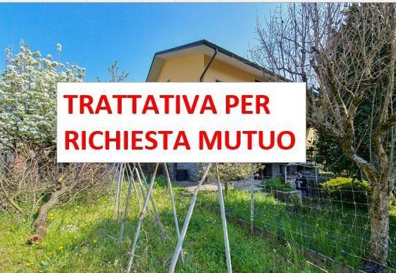 casa indipendente in vendita a Carnate