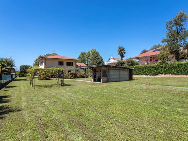 casa indipendente in vendita a Carnate