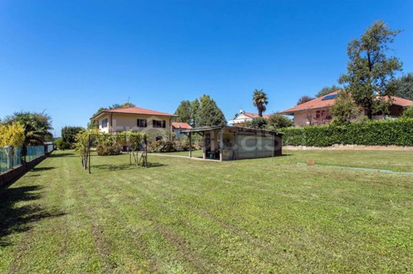 casa indipendente in vendita a Carnate