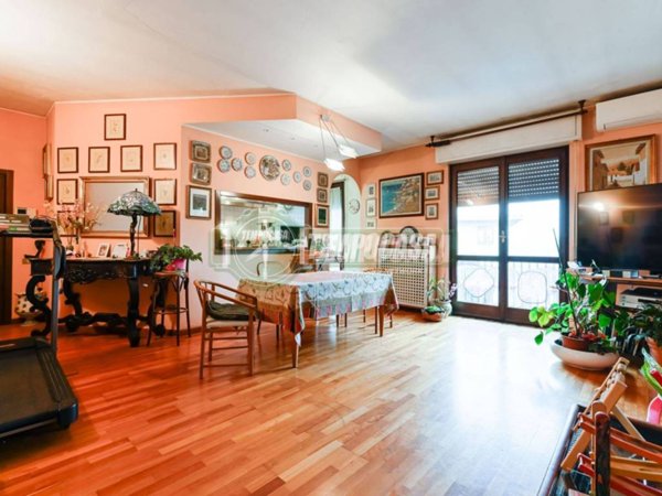 appartamento in vendita a Carnate