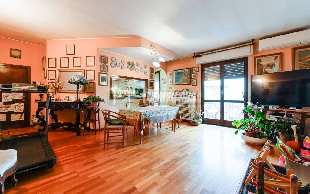 appartamento in vendita a Carnate