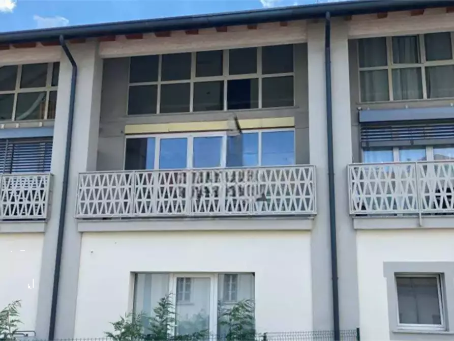 appartamento in vendita a Carnate