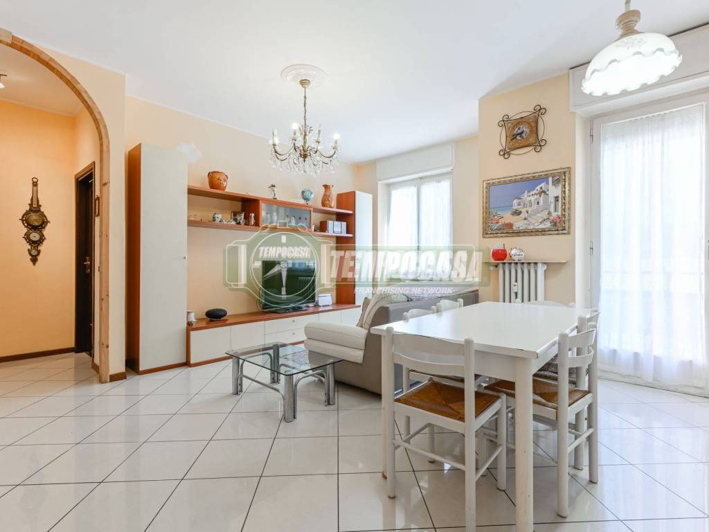 appartamento in vendita a Carnate