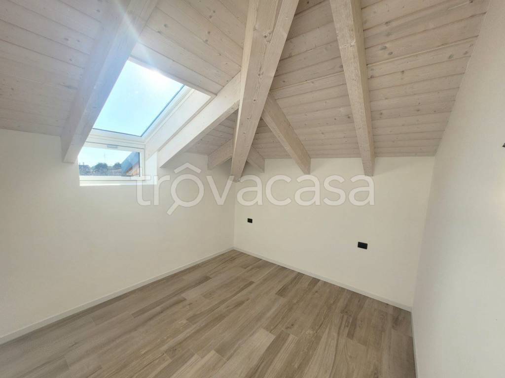 appartamento in vendita a Carnate