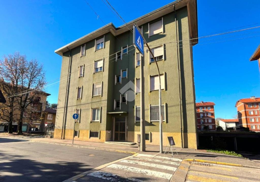 appartamento in vendita a Carnate