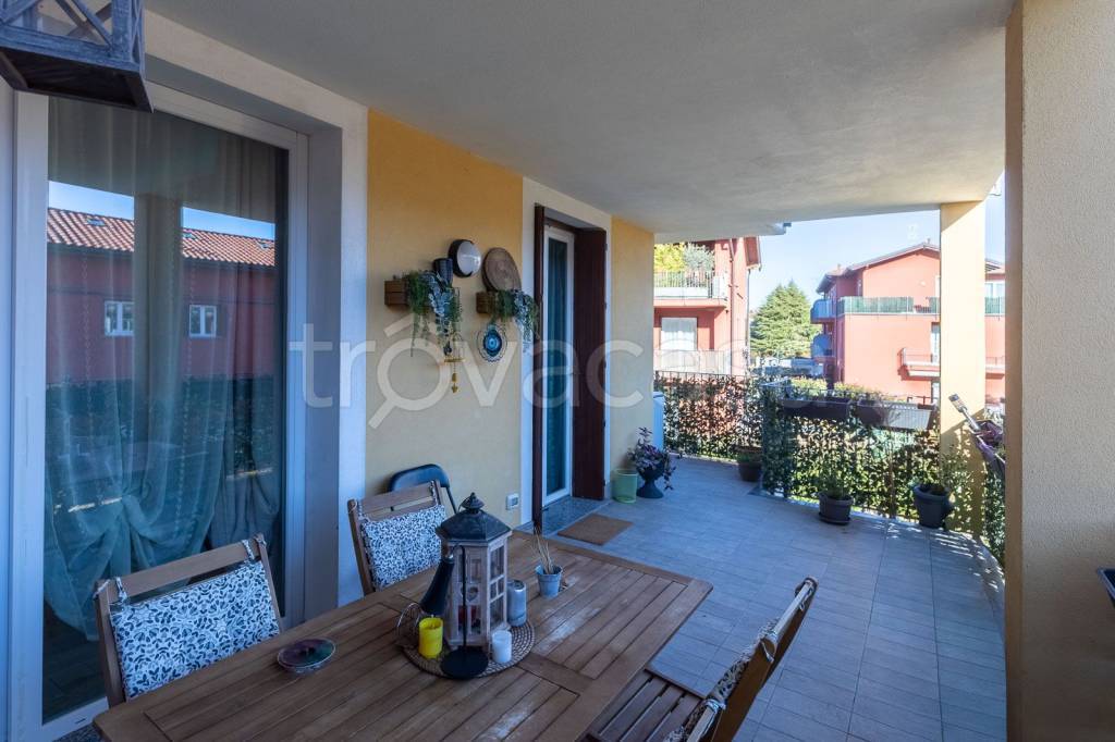 appartamento in vendita a Carnate