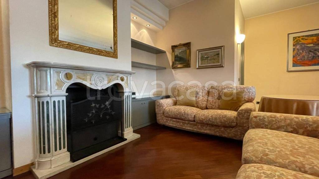 appartamento in vendita a Carnate